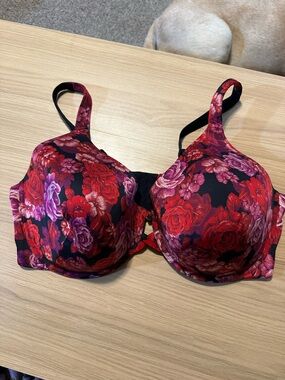 Ambrielle Floral T-Shirt Bra in Red & Purple on Black